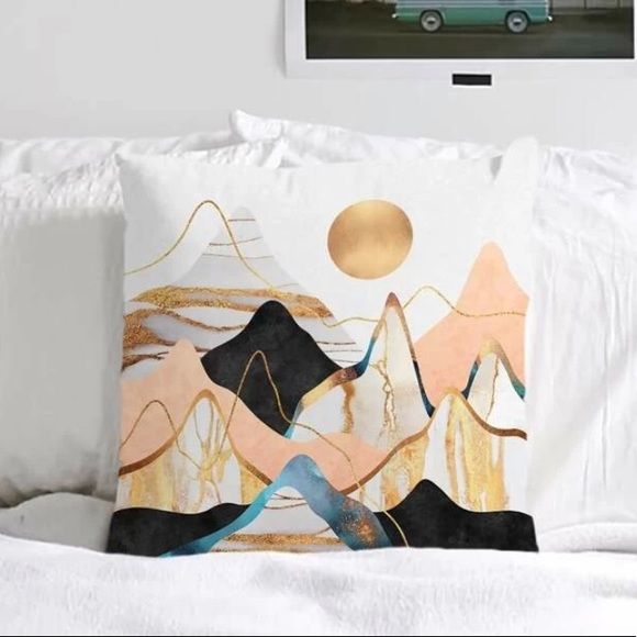 Home Essentials Other - Landscape pillow cover